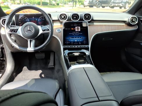 Certified 2025 Mercedes-Benz C 300 4MATIC Sedan image 14