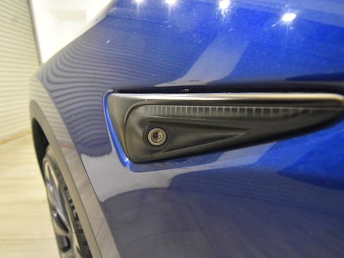Used 2020 Tesla Model Y Performance AWD/4WD image 10