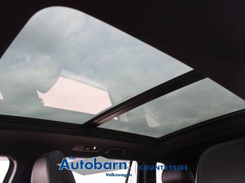 Certified 2020 Volkswagen Tiguan SEL AWD/4WD image 19