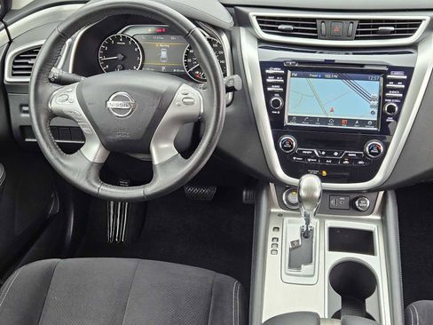 Used 2018 Nissan Murano SV image 25