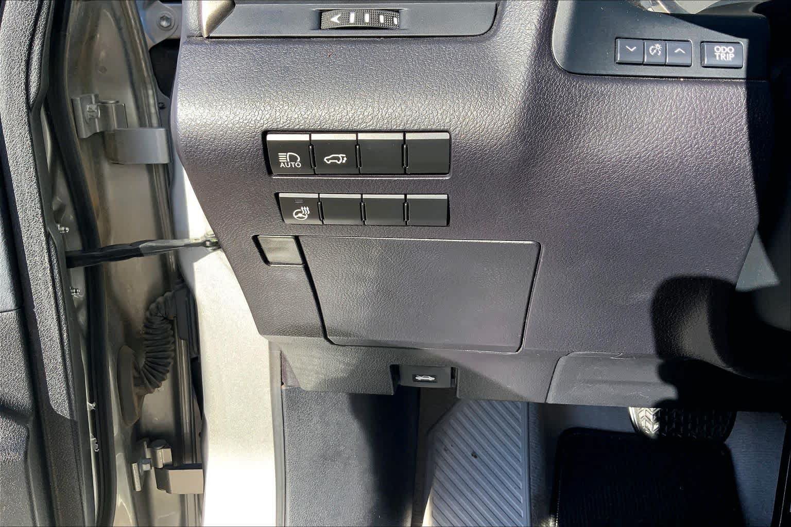 Used 2018 Lexus RX 350 AWD w/ Premium Package image 36