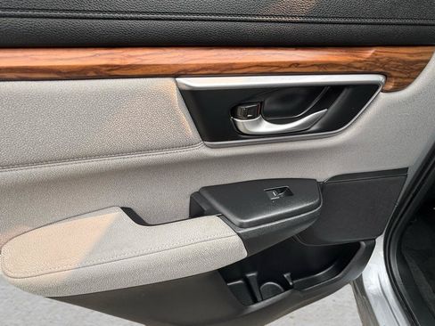 Used 2021 Honda CR-V EX image 18