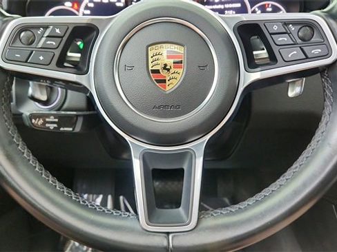 Used 2021 Porsche Cayenne Base image 39
