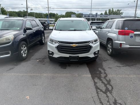 Used 2021 Chevrolet Traverse LT AWD/4WD image 4