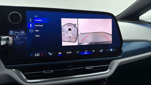 Used 2025 Chevrolet Equinox EV LT w/ Convenience Package FWD image 27