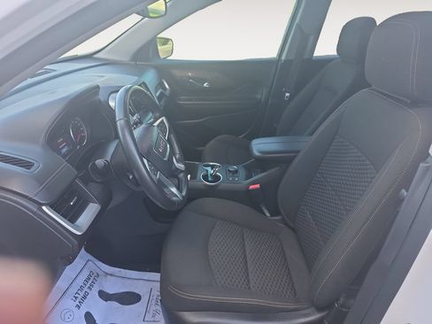 Used 2021 GMC Terrain SLE w/ Driver Convenience Package FWD image 9