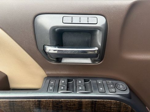 Used 2016 GMC Sierra 2500 Denali w/ Duramax Plus Package image 21