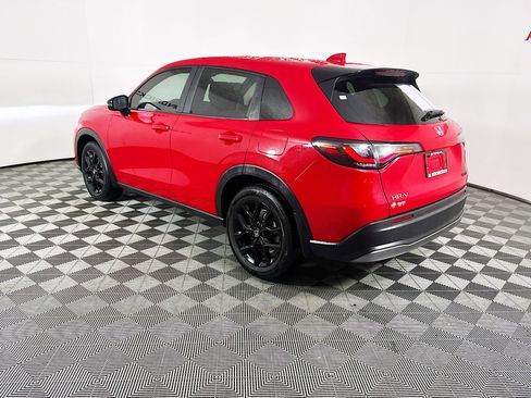 Used 2024 Honda HR-V Sport image 5