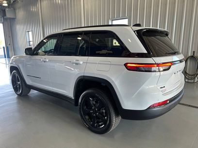 New 2025 Jeep Grand Cherokee Altitude