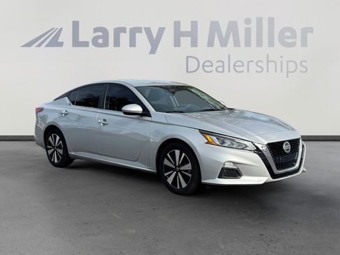 Used 2021 Nissan Altima 2.5 SV image 7