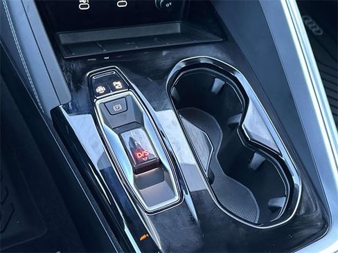 Certified 2025 Audi Q5 Premium Plus w/ Premium Plus image 32