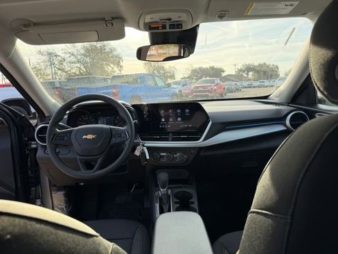 New 2026 Chevrolet Trax LS image 27