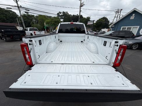 Used 2017 Ford F250 XL w/ Power Equipment Group AWD/4WD image 29
