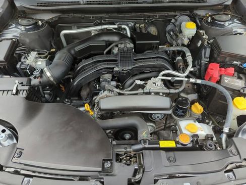 Used 2023 Subaru Outback Premium image 29