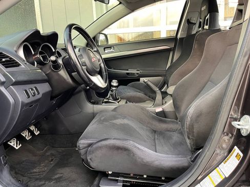 Used 2010 Mitsubishi Lancer Evolution GSR image 16