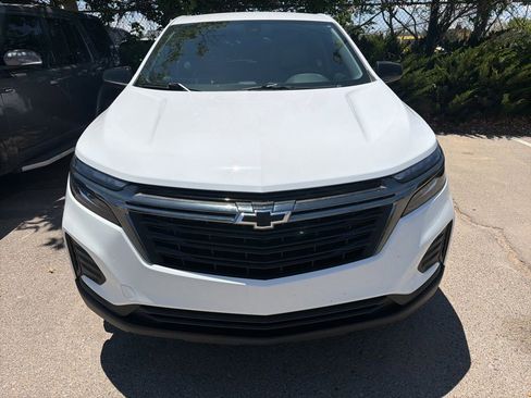 Used 2023 Chevrolet Equinox LS w/ Sport Edition AWD/4WD image 2