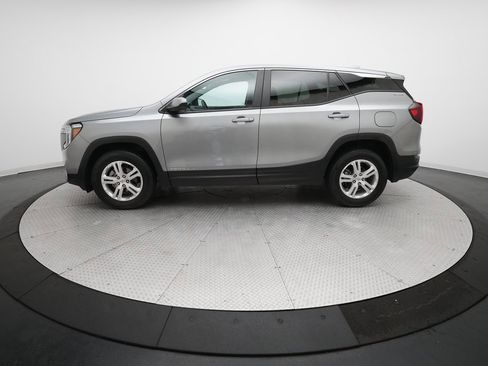 Certified 2024 GMC Terrain SLE image 23