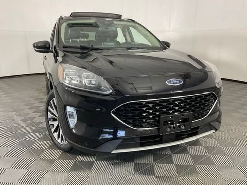Used 2020 Ford Escape Titanium AWD/4WD image 8