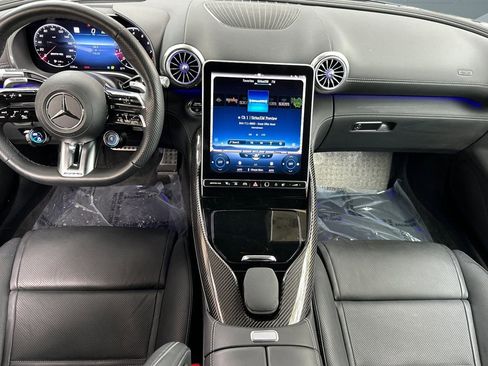 Used 2022 Mercedes-Benz SL 55 AMG 4MATIC image 15