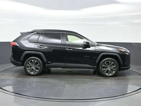 Used 2024 Toyota RAV4 Limited w/ Advanced Technology Package AWD/4WD image 7