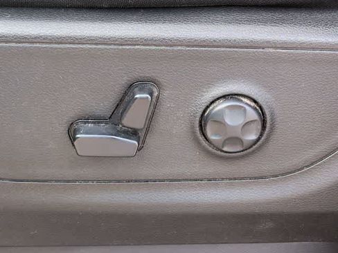 Certified 2019 RAM 1500 Big Horn AWD/4WD image 17