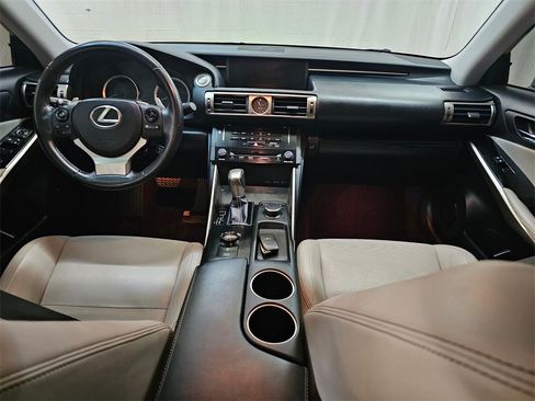 Used 2014 Lexus IS 250 image 18