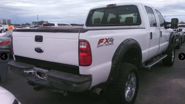 Used 2005 Ford F250 XL AWD/4WD image 3