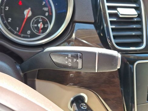 Used 2016 Mercedes-Benz GLE 350 4MATIC image 4