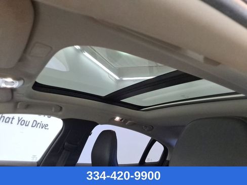 Used 2020 Volvo S60 T5 Momentum image 30