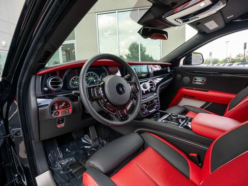 Used 2023 Rolls-Royce Ghost AWD/4WD image 27