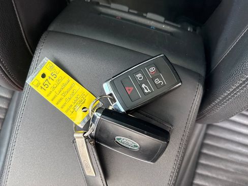 Used 2020 Land Rover Discovery Sport S AWD/4WD image 31