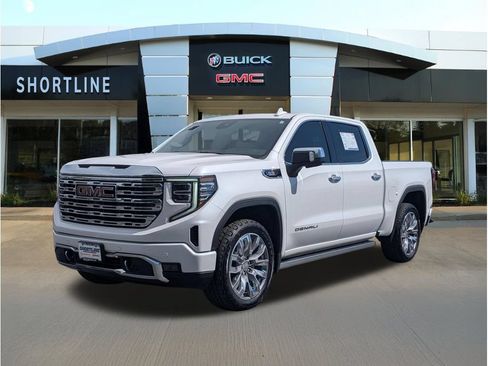 Used 2025 GMC Sierra 1500 Denali w/ Denali Reserve Package AWD/4WD image 7