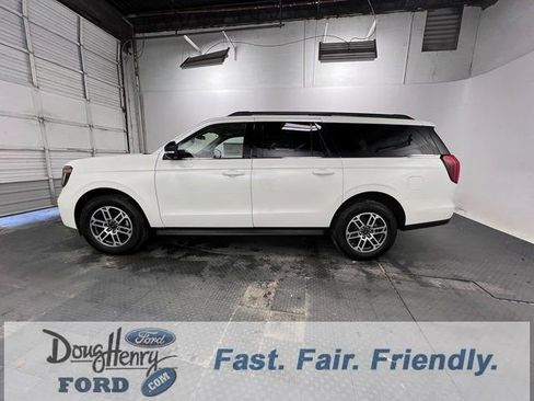 New 2025 Ford Expedition Max Active image 4