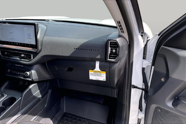 New 2026 Ford Bronco Sport Outer Banks w/ Outer Banks Tech Package+ AWD/4WD image 28