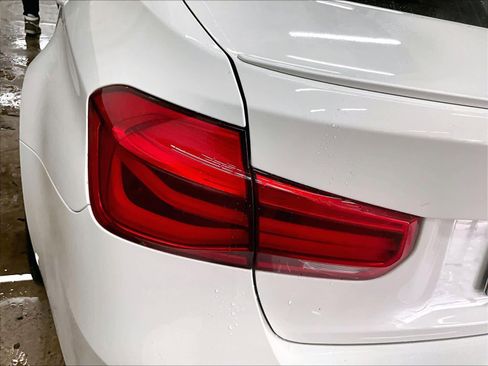 Used 2018 BMW M3 image 31