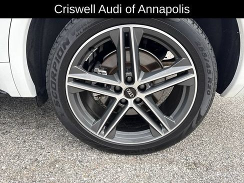 Used 2023 Audi Q5 e Premium Plus w/ Premium Plus Package AWD/4WD image 12