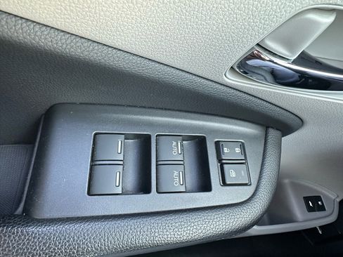 Used 2016 Honda Pilot EX-L image 13