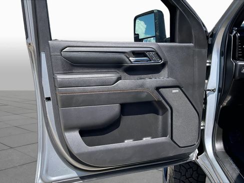 Used 2024 GMC Sierra 2500 AT4 w/ AT4 Premium Plus Package AWD/4WD image 22