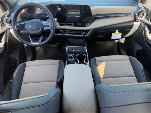 New 2026 Chevrolet Equinox ACTIV w/ Convenience Package III image 11