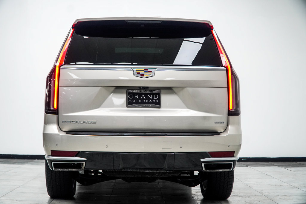 Used 2023 Cadillac Escalade ESV Premium Luxury w/ Touring Package AWD/4WD image 15