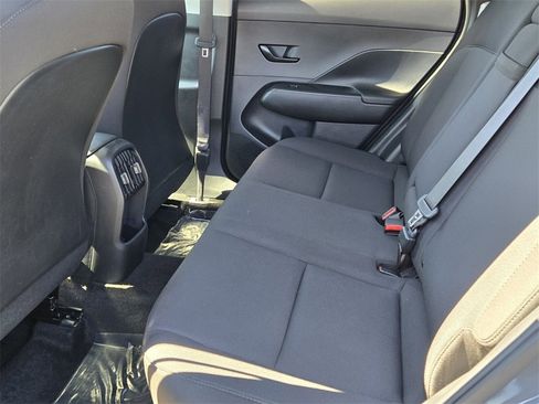 Used 2024 Hyundai Kona SEL w/ Convenience Package image 11