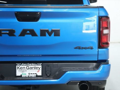 Used 2025 RAM 1500 Laramie w/ Night Edition AWD/4WD image 46