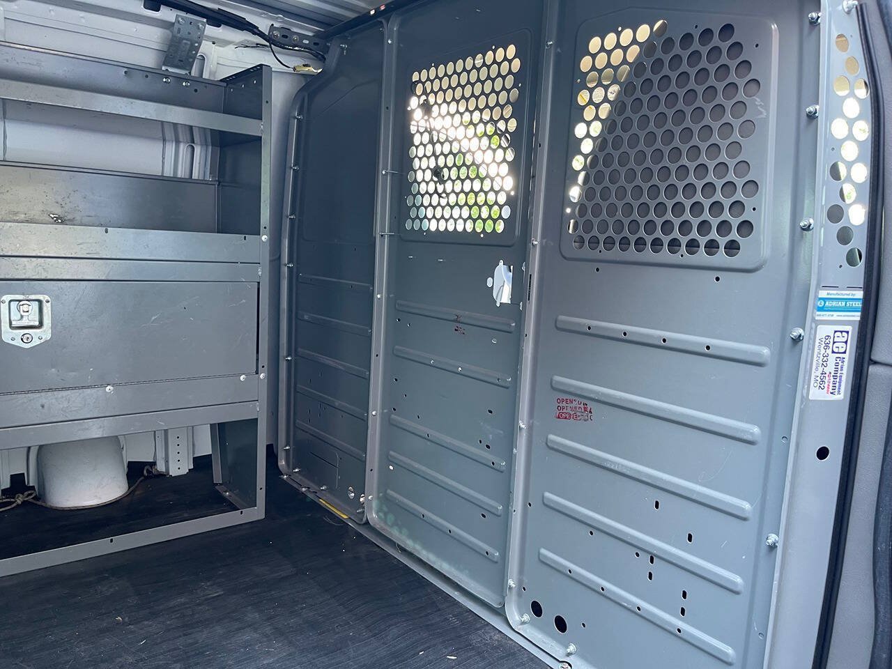 Used 2014 Chevrolet Express 1500 RWD image 26