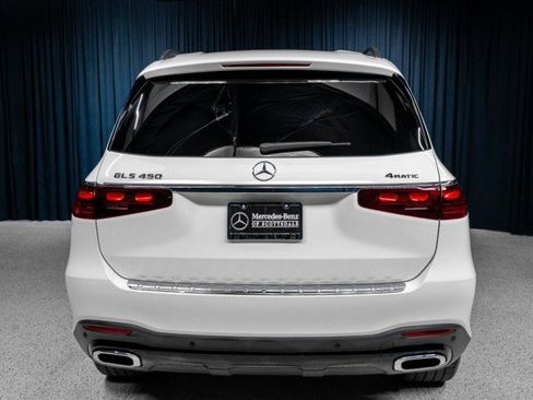 Certified 2024 Mercedes-Benz GLS 450 4MATIC image 5