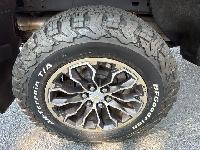 Used 2018 Chevrolet Colorado ZR2 AWD/4WD image 17