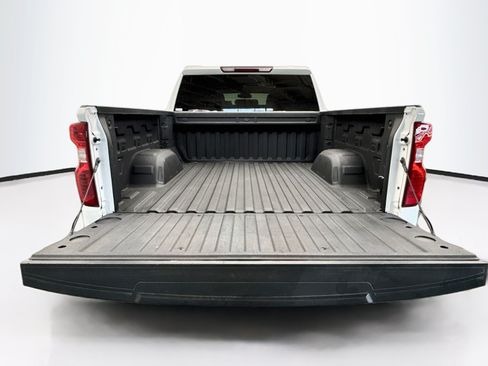Used 2023 Chevrolet Silverado 1500 Custom AWD/4WD image 27