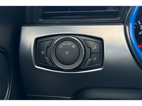 Used 2019 Ford Mustang Premium image 28