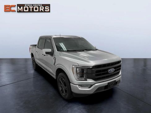 Used 2022 Ford F150 Lariat w/ Equipment Group 502A High image 7