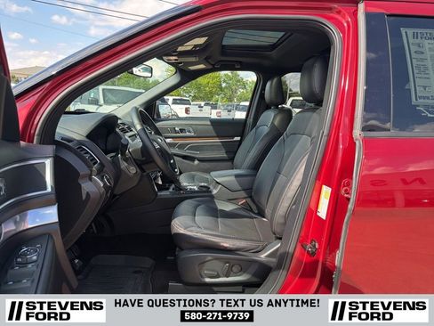 Used 2019 Ford Explorer Limited w/ Class III Trailer Tow Package FWD image 13