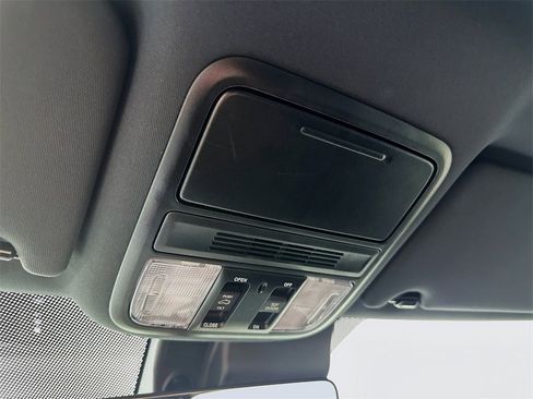 Used 2022 Honda Passport TrailSport image 34